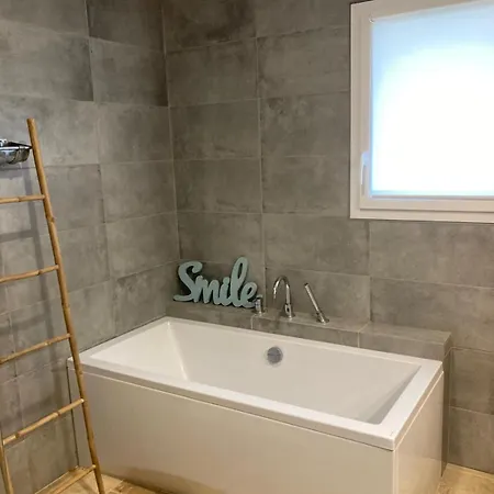 Agreable Et Confortable Maison En Quercy Holiday home *